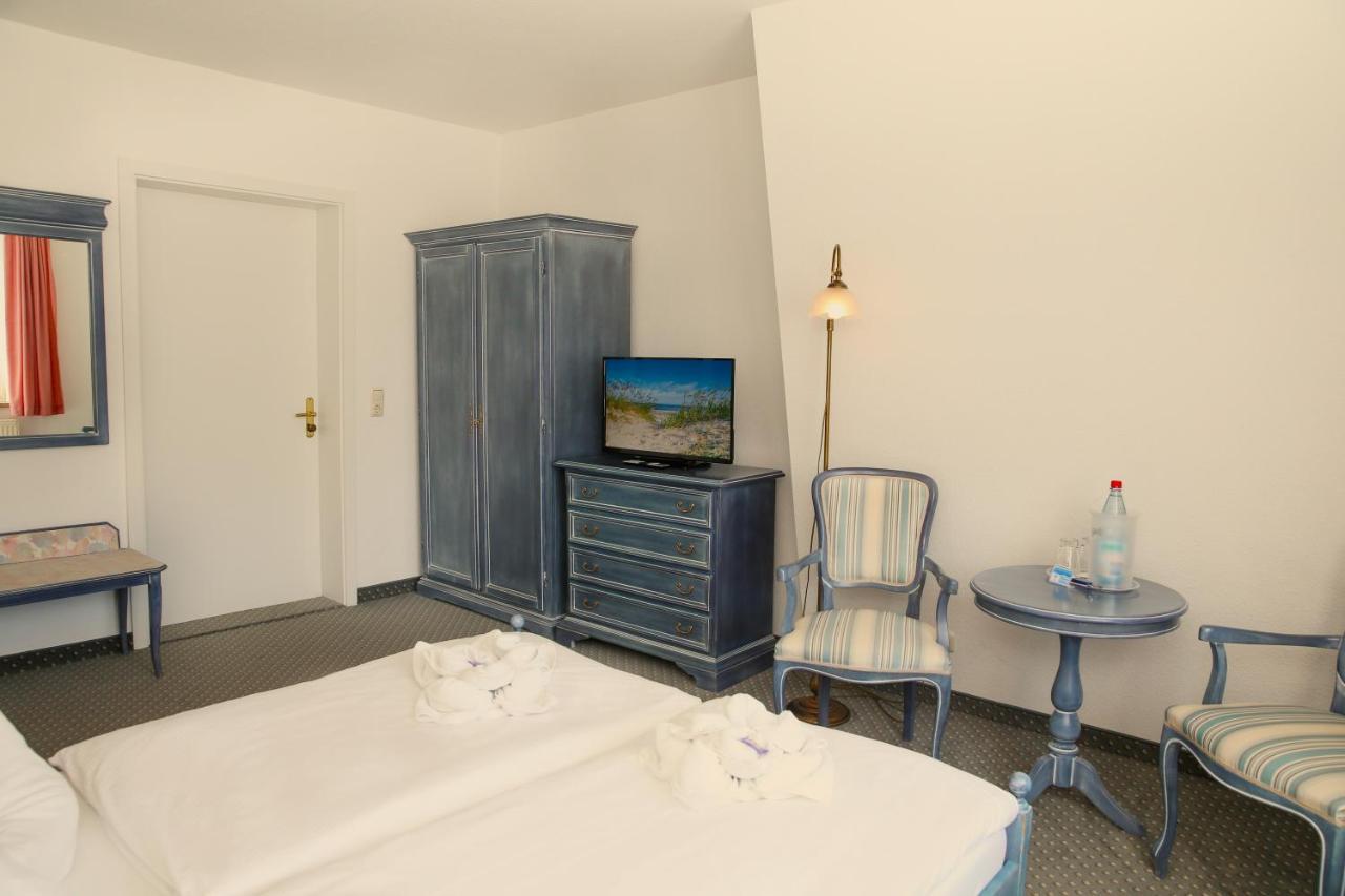 Hotel Esplanade Garni Ostseebad Kühlungsborn Exteriör bild